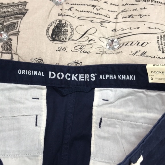 Dockers Alpha Original Khaki Slim Tapered Fit - Picture 9 of 9